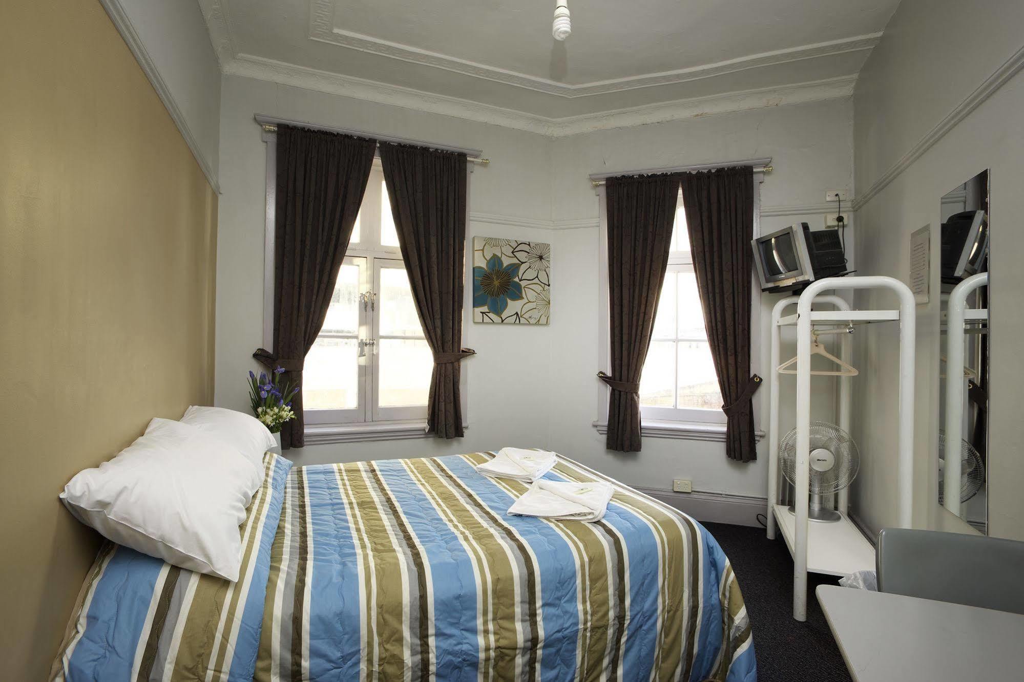 The George Street Hotel Sydney Eksteriør billede
